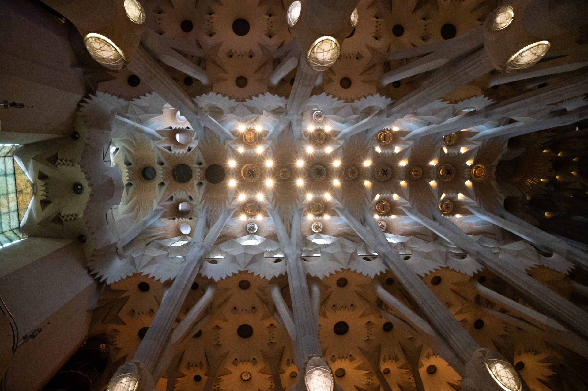 La Cathédrale de GAUDI — cathedrales de lumiere, photographie 42